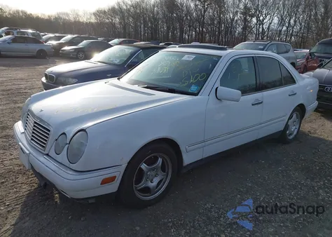 1999 Mercedes-Benz E 430 from USA, damaged, VIN WDBJF70H8XA812375
